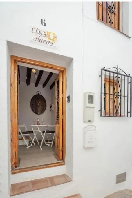 El Huevo. Centro De Competa Villa
